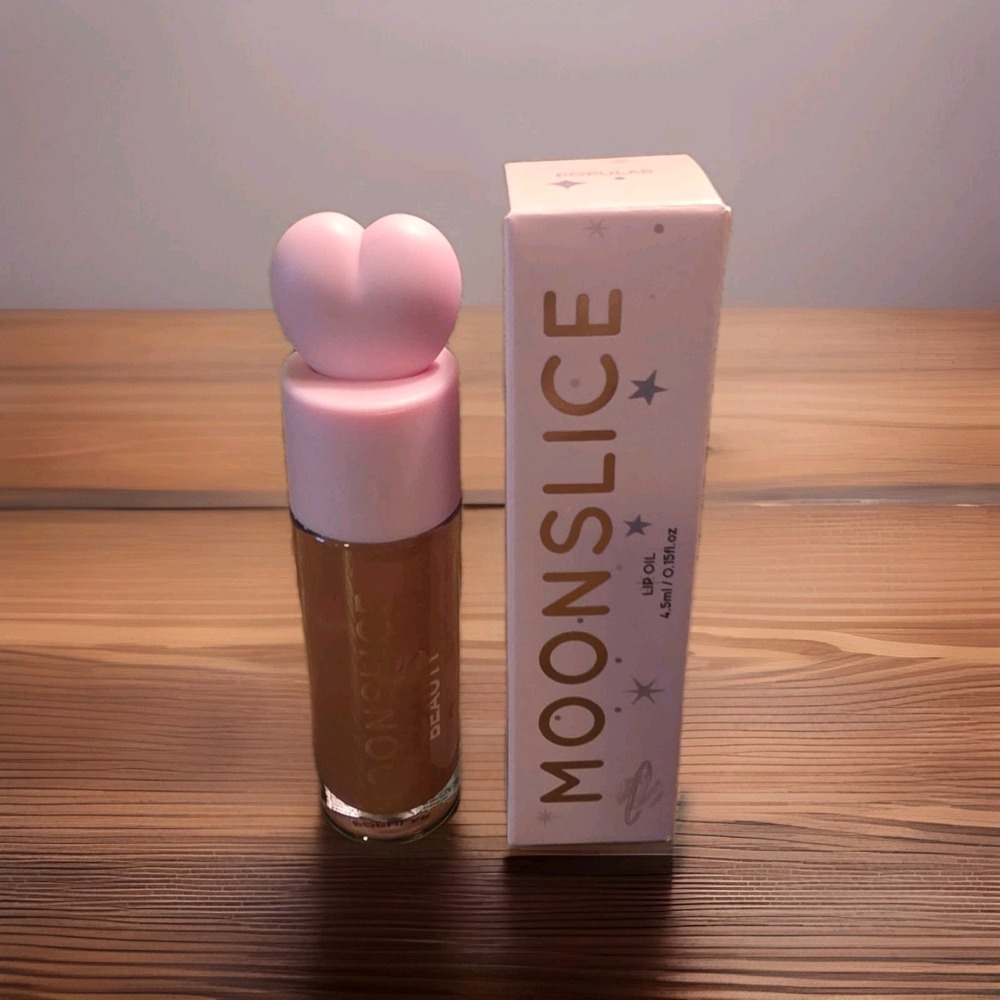 MOONSLICE LOT OF 2 LIP OILS IN SHADE POPULAR FULLSIZE 0.15 OZ EACH NIB